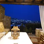 Blue Island Maisonette With Sharing Pool *