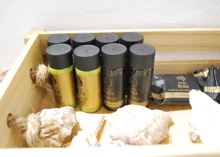 Blue Island Maisonette With Sharing Pool Holiday home *