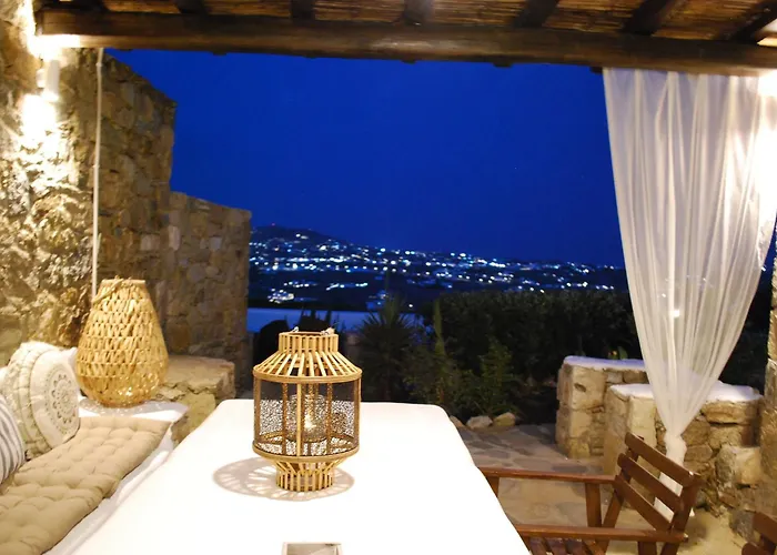 Blue Island Maisonette With Sharing Pool *